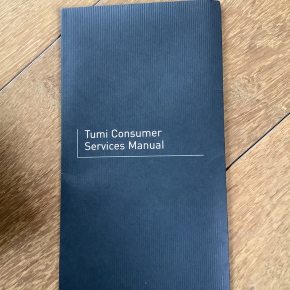 TUMI - Black Leather briefcase/Brand New - never used - Picture 4 of 11